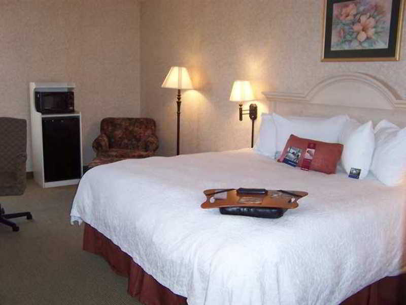 Hotel Hampton Indianapolis-sw-plainfield 3*